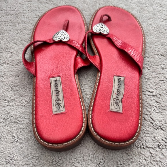 Brighton Red Heart Thong Sandals Flip Flops Women Size 9.5 - Picture 4 of 9